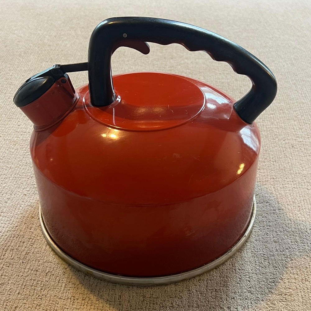 Vintage Revere Ware Red Enamel Whistling Tea Kettle Aluminum 2.3 Qt Made in USA